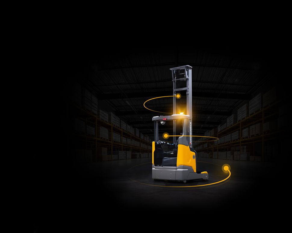 Reach truck