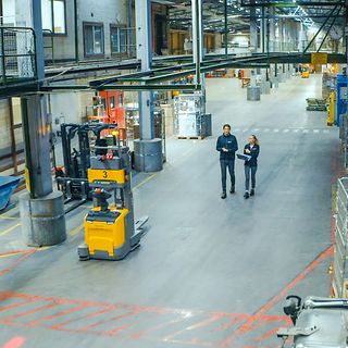 Picture 1 Gallery DB Schenker