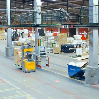 Picture 2 Gallery DB Schenker