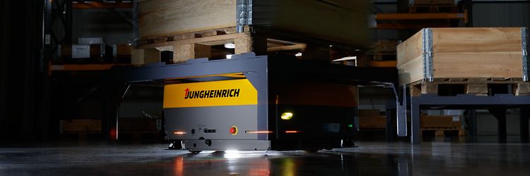 Unterfahrender Transport - Bild