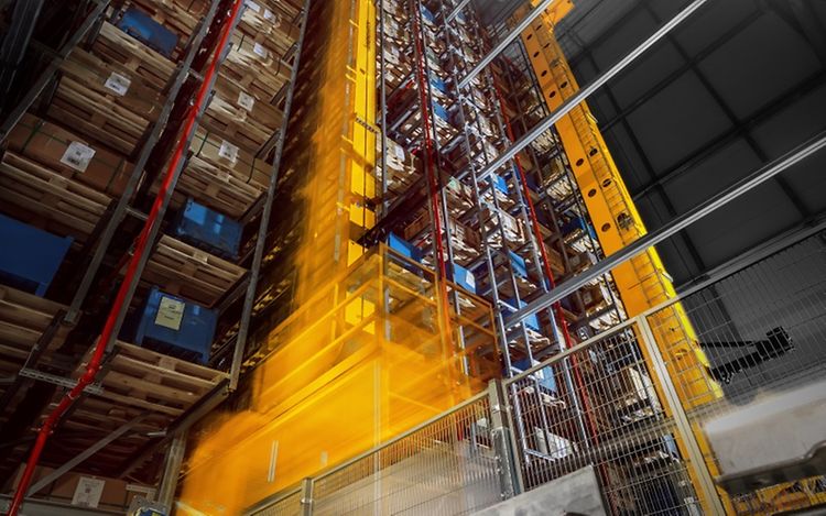 trasloelevatore magazzino automatico pallet 