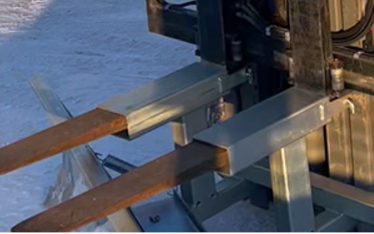 Snoplog med gaffelrommer