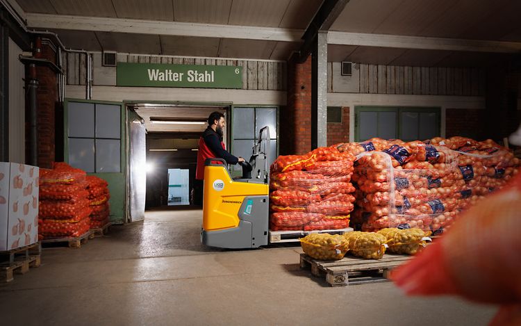 ERE225i, Wholesale Market Stuttgart_64811