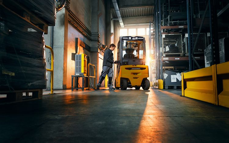 Praktische tips om energiezuinig te werken met intern transport