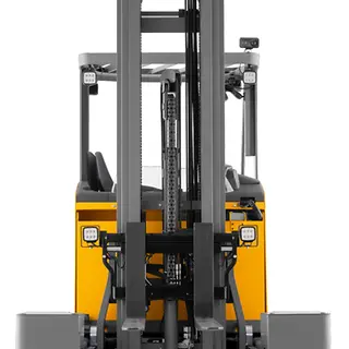 ETV-Q_Studio_--_ETV-Q25-front_[MAM-58804].webp