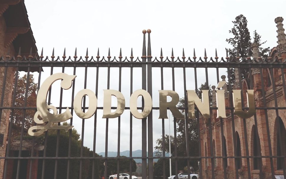 Frame_2_compressed (1)