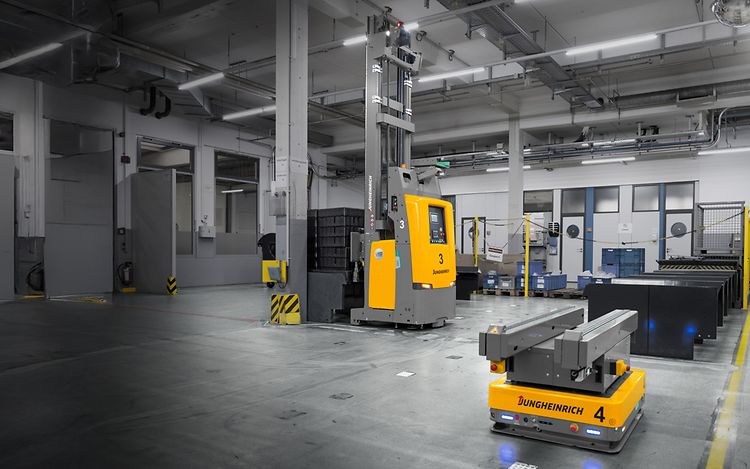 Stage Case study Warema