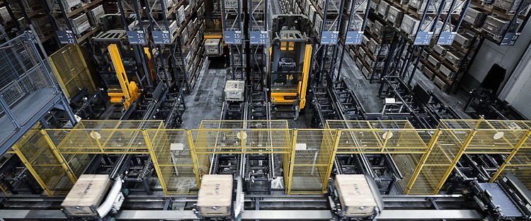 Automation-warehouse