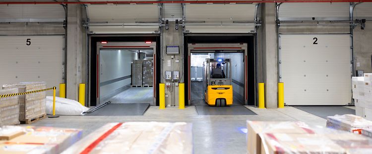 doorrijhoogte heftruck - afbeelding