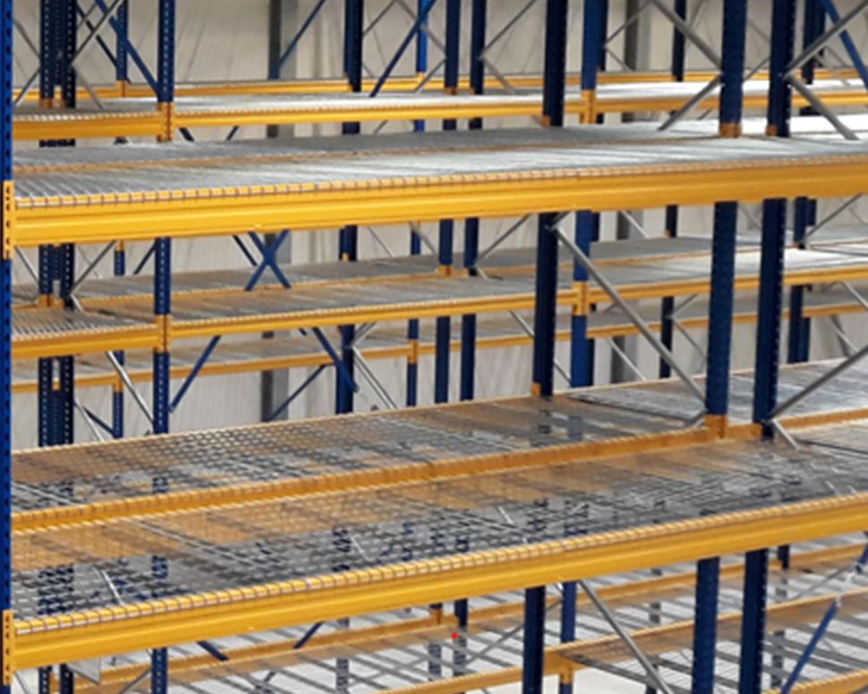 Regalna mrežna polnila