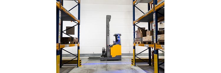 Světla - floorline1