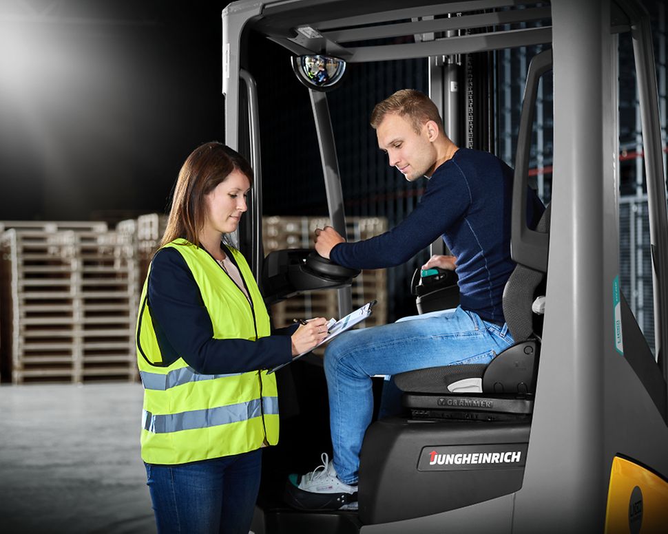 การฝึกอบรมเวที