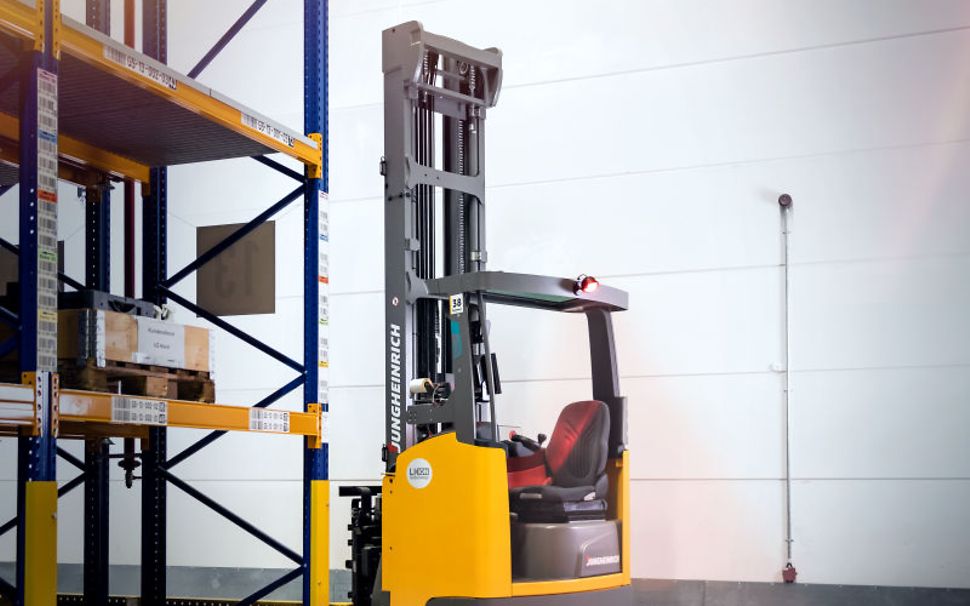 Danger Zone light with Lithium-ion Sticker_50120