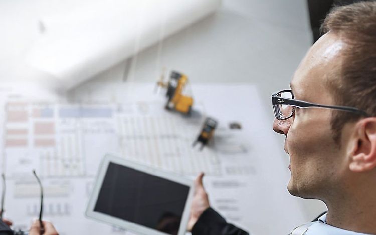 Picture Teaser Governance