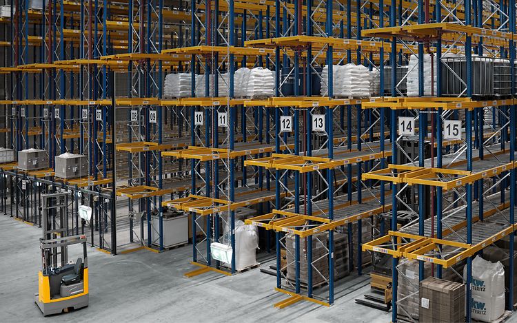 Magazijninrichting rekken