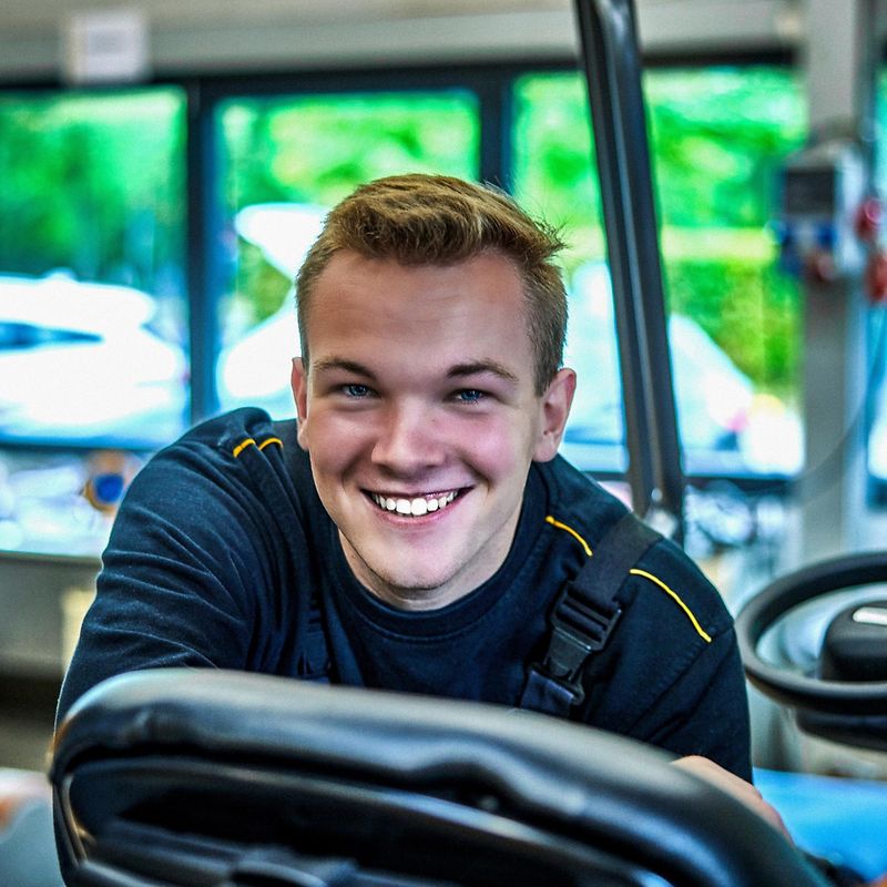 Picture technische Ausbildung (1)