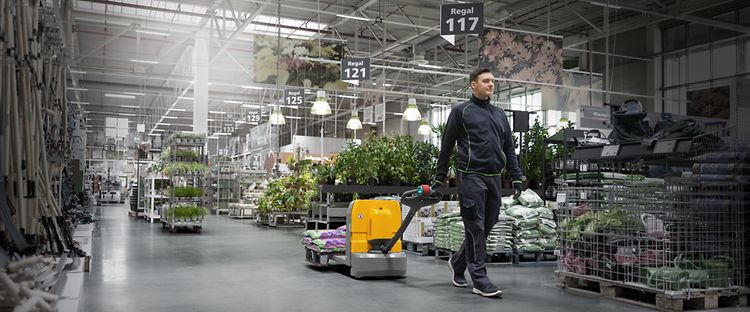 Persbericht Lancering elektrische transpallet AME 18