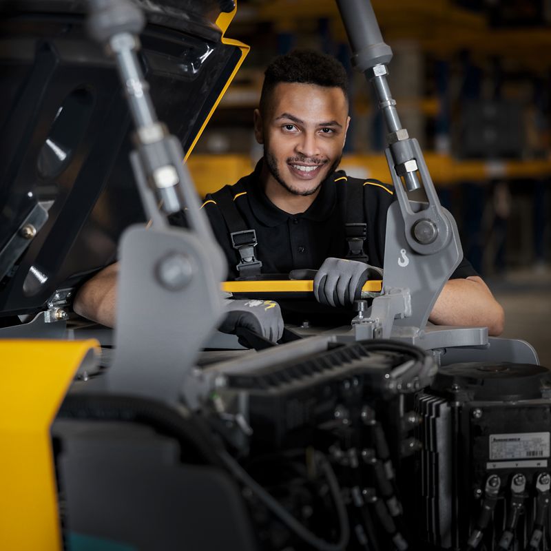 Career_Picture_More_culture