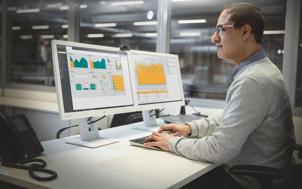 Digital Products, CMYK_61549