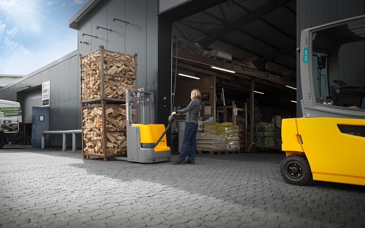 verschil stapelaar en heftruck