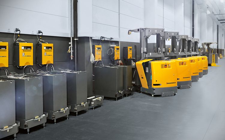 Stage Batterien & Ladegeräte