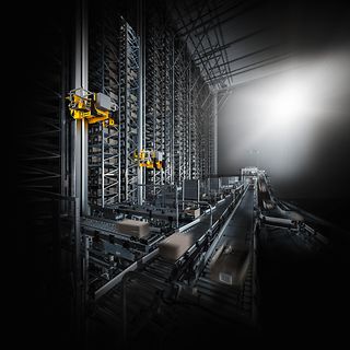 Stage automatic storage system