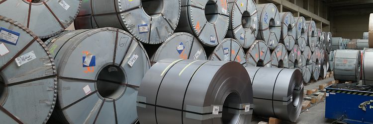 Jungheinrich Avasco Industries Rouleaux de matériaux en feuilles