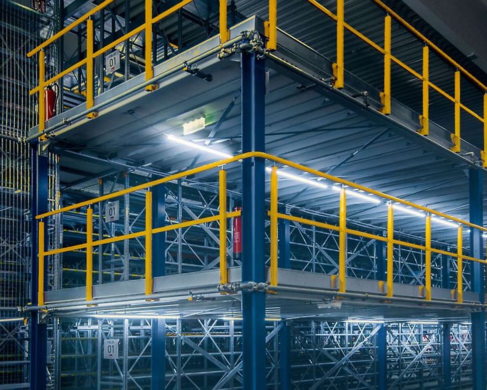 Mezzanin i stål fra Jungheinrich 