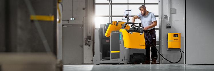 Articel Teaser Picture Used Forklift with Li-Ionen