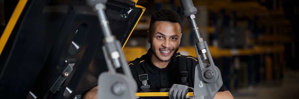 Career_NL Servicemonteur header