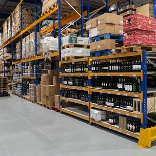 VHC Jongens - magazijnstellingen