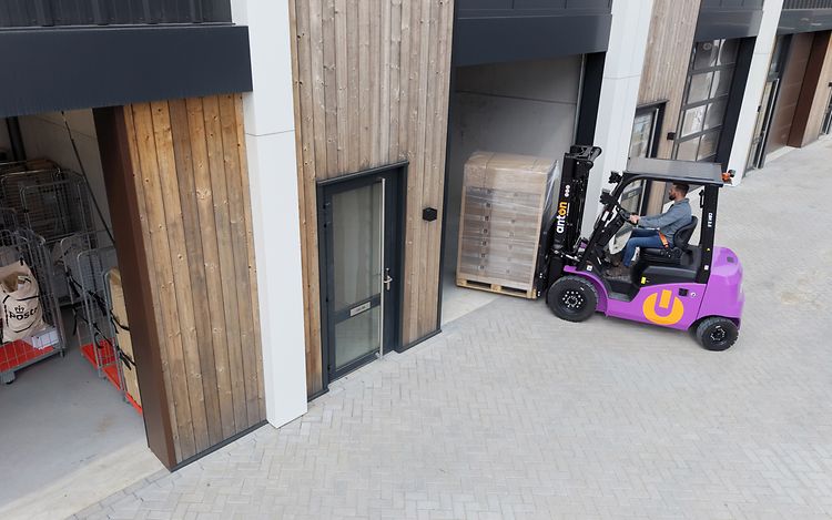 Referentie MET Logistics header