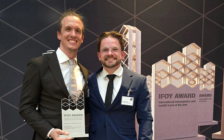 The winners of the IFOY 2026, Matthias Schneebauer (left) and Immanuel Mark (right).