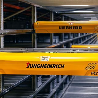Shuttle Liebherr Referentie