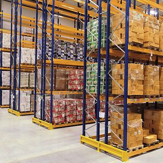 Magazijnstellingen bij Allround Cargo Handling