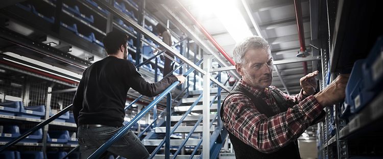 Jungheinrich Magazijnrekken Legbordrek met tussenvloer