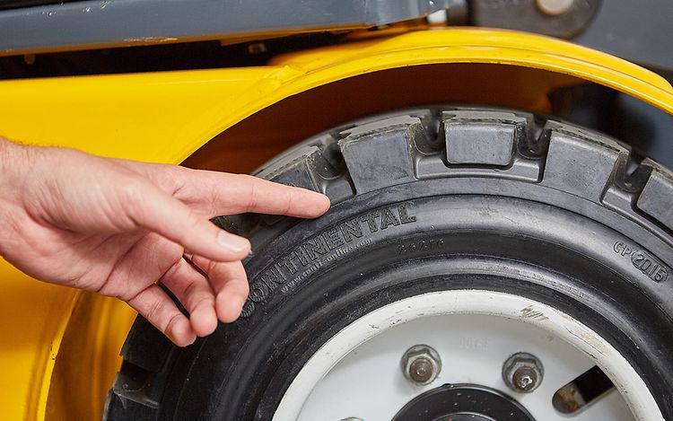 Controle banden heftruck