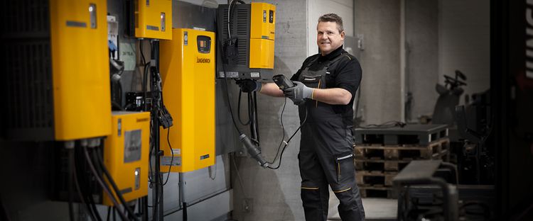 Batteries et chargeurs pour chariot elevateurs