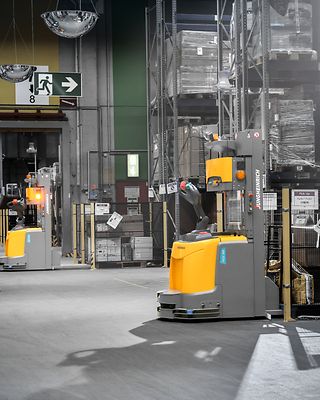 Content systèmes de transport sans cariste galerie 2