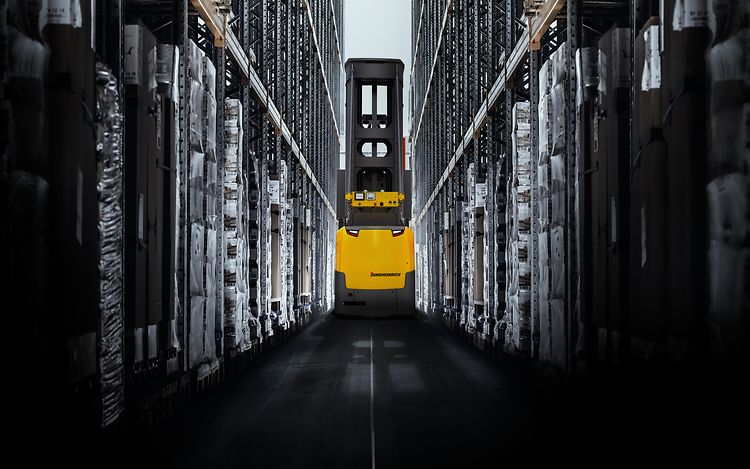 Stage Empilhadeira Automatizada para Estanterias Altas