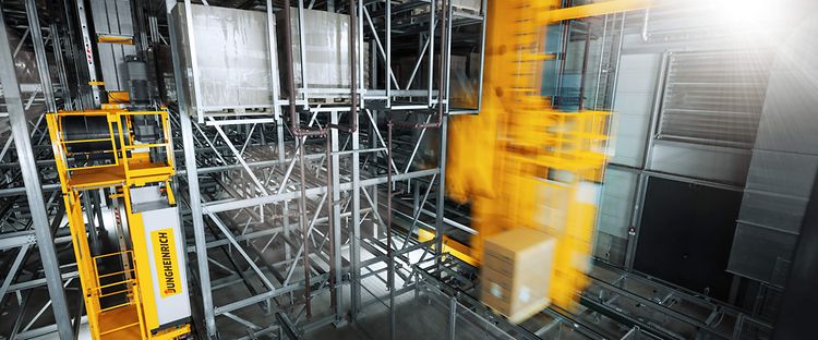 Stage Automaattinen pientavaravarasto