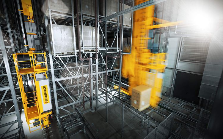 Stage Automaattinen pientavaravarasto