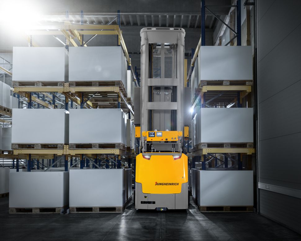 Stage Automatisoidut kapeakäytävätrukit