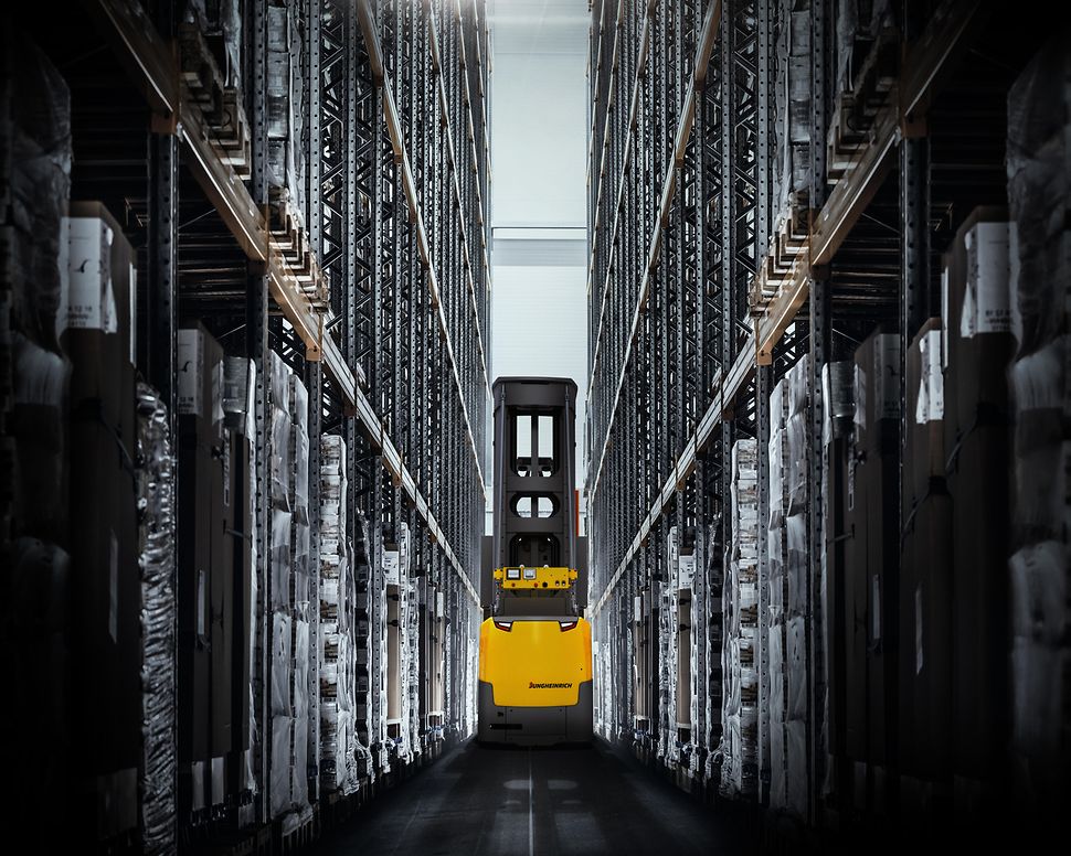 Stage Carretillas de gran altura automatizadas