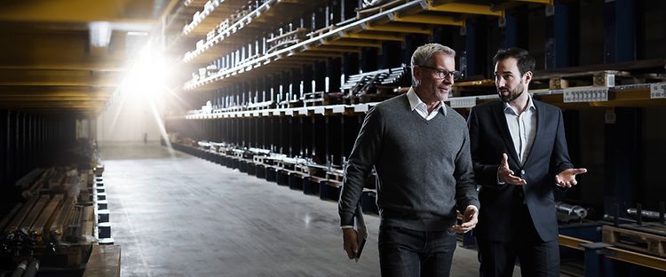 Stage Lagerreoler + lagerinnredning