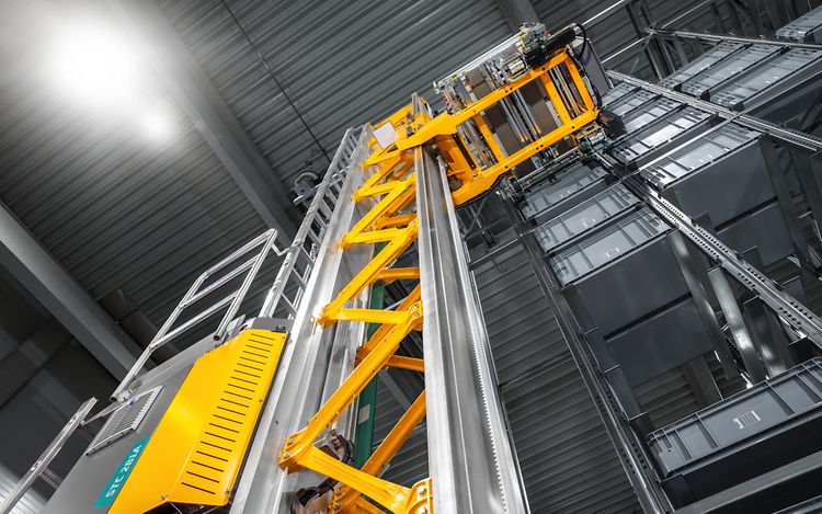 Content Equipamento de movimentação em racks de peças pequenas (2)