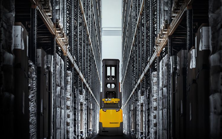 Раздел «Автоматический штабелер для высоких стеллажей»