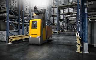 Stage Autovehicule de transport fără operator