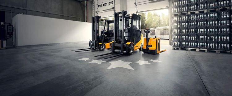 Tre begagnade truckar Jungstars Jungheinrich