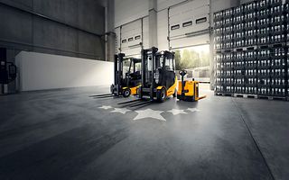 Tre begagnade truckar Jungstars Jungheinrich